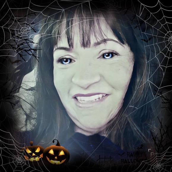 Meet your Posher, Willette - Picture 1 of 1